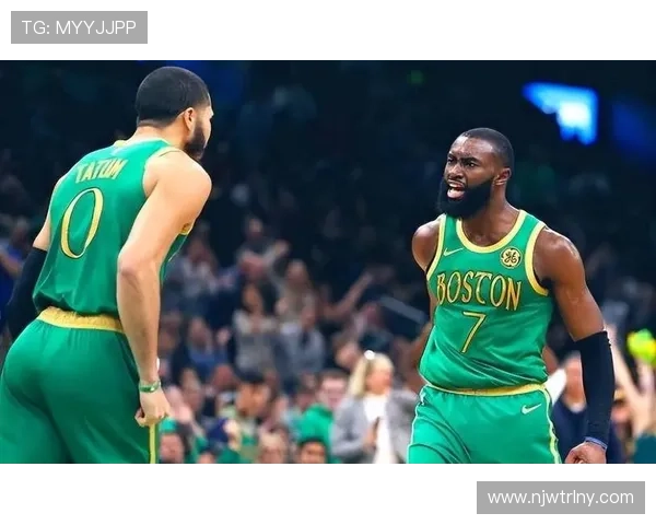 莱切两球胜卡城双星闪耀之战辉